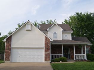 1407 Longwood Ct, Warrensburg, MO 64093