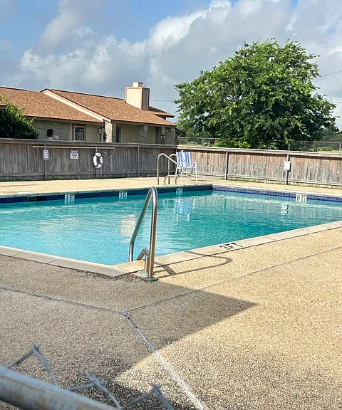 1051 Country Club Dr #28-28-G — Photo 19