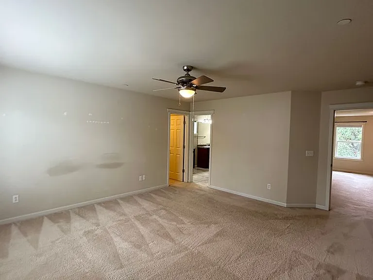 1319 Foreman Rd — Photo 21