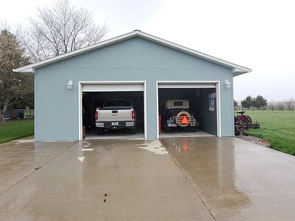 5th image of 4131 Wells Pl