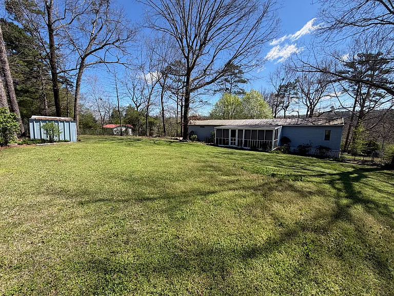 300 Huntsville Ave — Photo 9