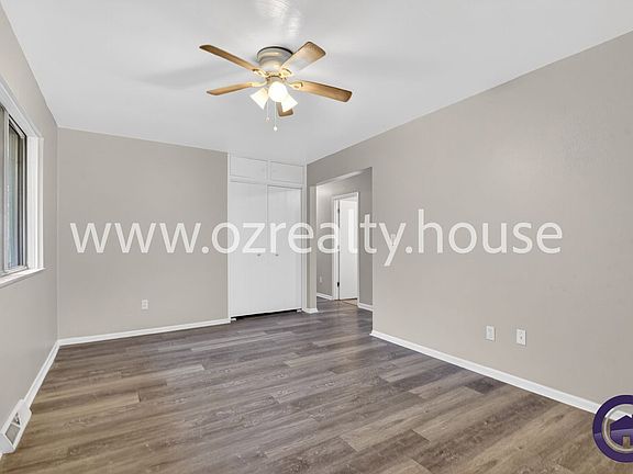 5th image of 732 Coyne Ave