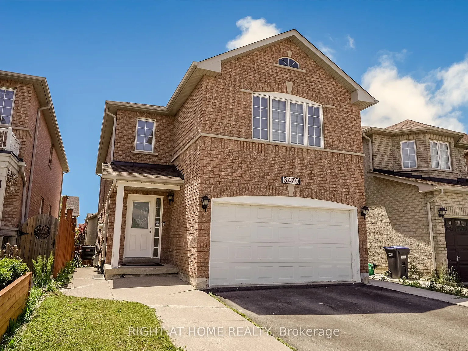 2 bed, $1,650 — Photo 4