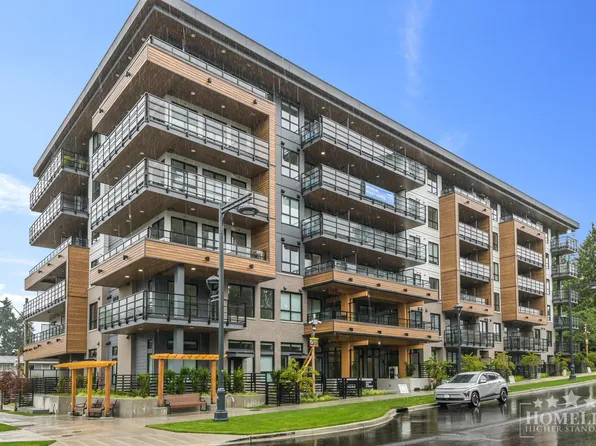 10065 133rd St, Surrey, BC