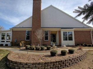 1505 Millecoquins Ct #1, Rochester, MI 48307