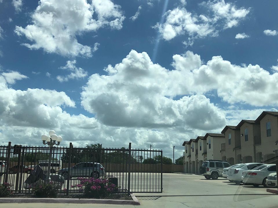 1st image of 602 Basswood Dr #303