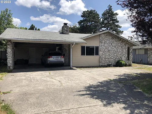 510 SE 208th Ave Photo 1