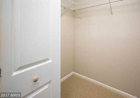 5th image of 7728 Hanover Pkwy APT T2