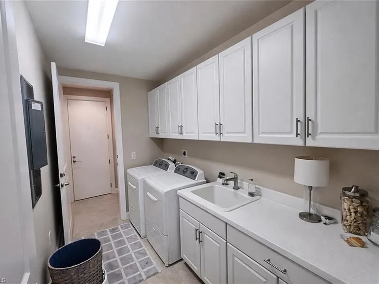 2547 Marquesa Royale Ln #3201 — Photo 22