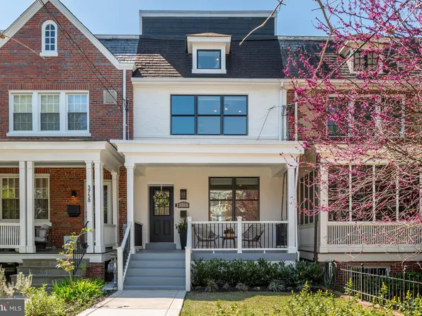 3760 Benton St NW, Washington, DC 20007