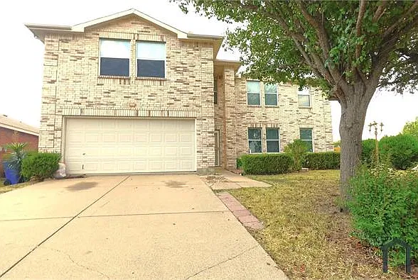 6 bed, 3069 sqft, $3,370 — Photo 2