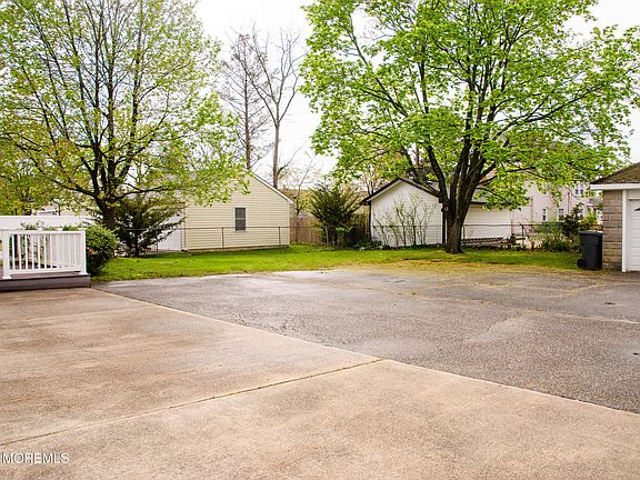 5th image of 108 Lien Street