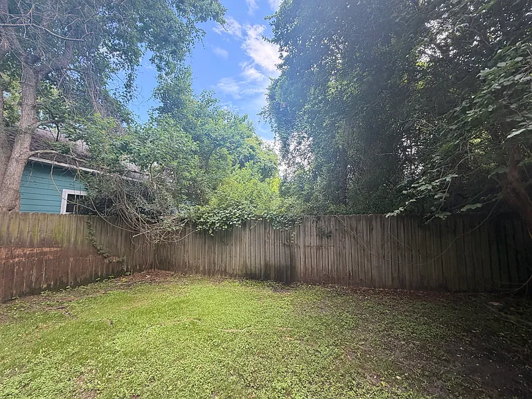 21104 S Lakeview Dr #2 — Photo 11