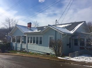 114 Bartlett Ave, Spencer, WV 25276
