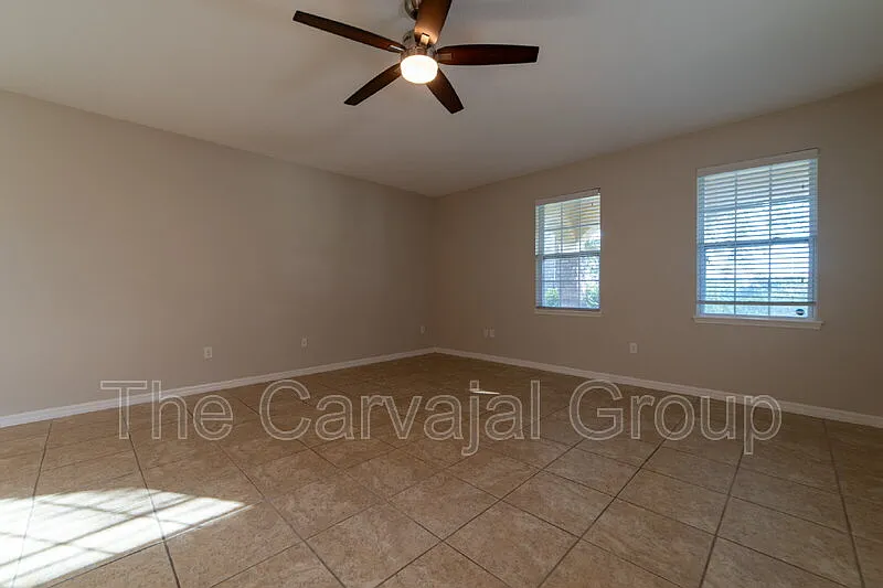 3 bed, 2.5 bath, 2231 sqft, $2,900 — Photo 4