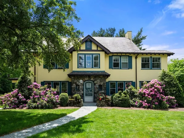 240 Windsor Rd, Newton, MA 02468