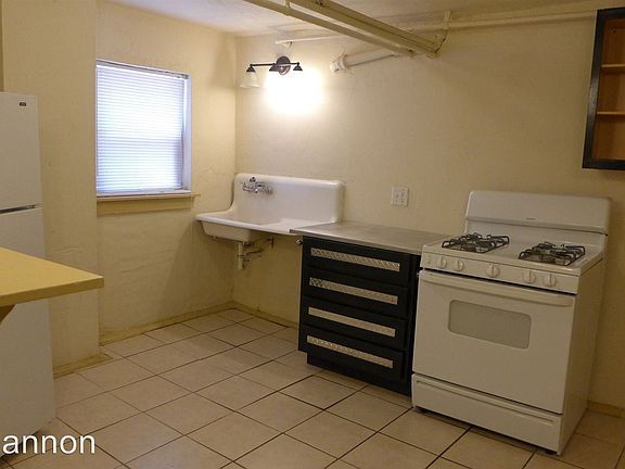 4th image of 4066 Lindell Blvd APT 1B