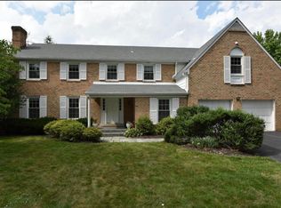 9125 Copenhaver Dr, Potomac, MD 20854