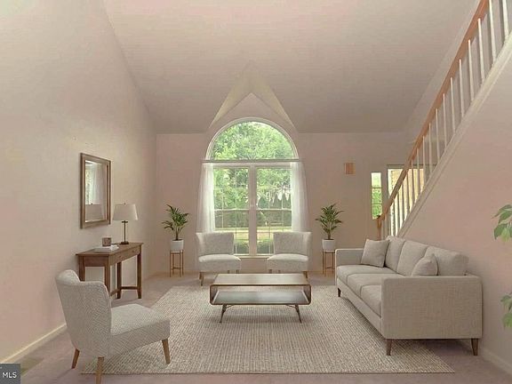 4th image of 230 Forest Park Dr