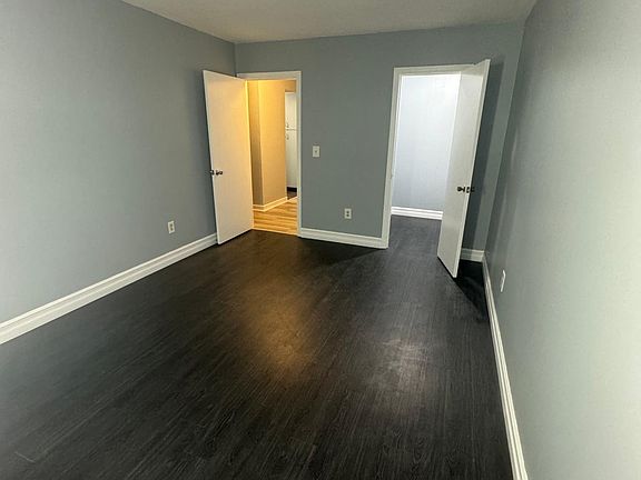 Master bed room