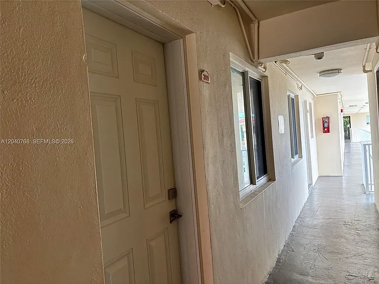 1014 Salzedo St #309 — Photo 6