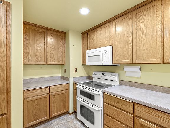 4th image of 1501 Newport Way