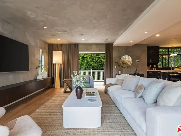 645 N Hayworth Ave, Los Angeles, CA 90048