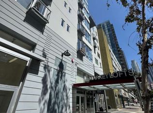 645 W 9th St APT 425, Los Angeles, CA 90015