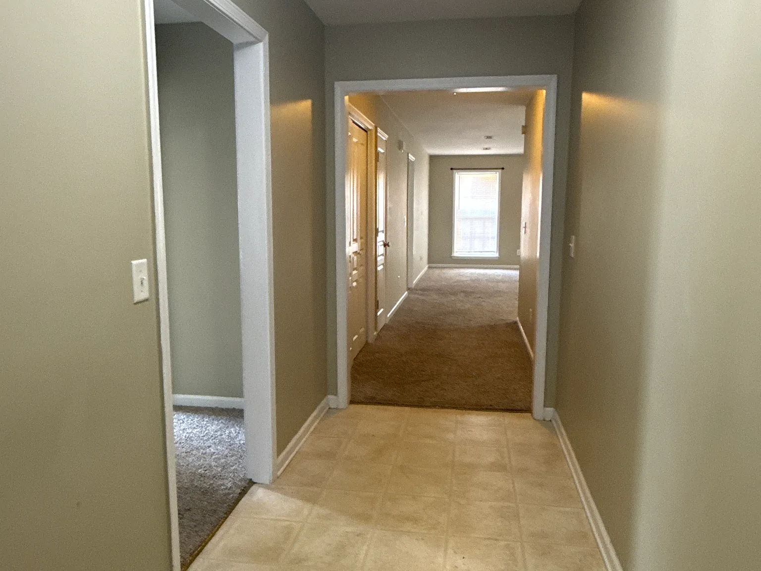 3 bed, 1361 sqft, $1,300 — Photo 4