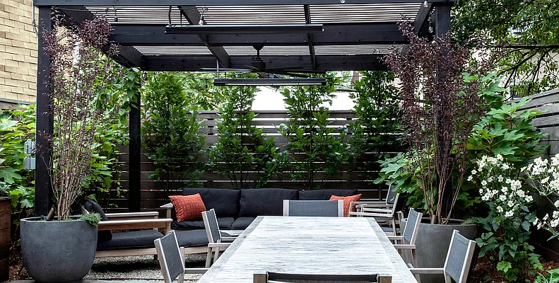 Rented by Compass | media 22