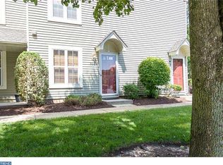 3005A Fenwick Ln, Mount Laurel, NJ 08054