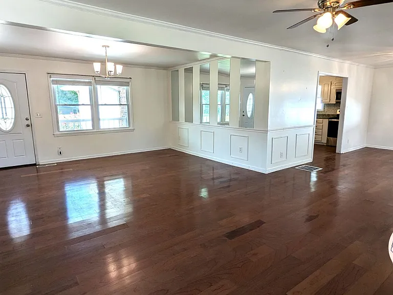 1280 Forrest Ellis Rd — Photo 3