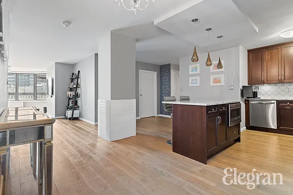 Rented by Elegran | media 25