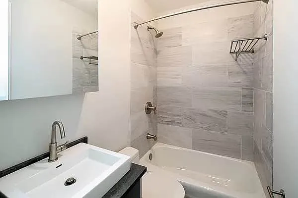 Rented by Tahari Realty LLC | media 29