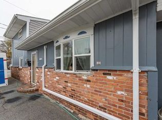 69 Beauregard St, Fall River, MA 02723