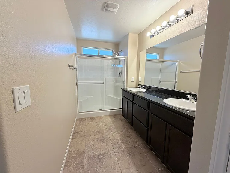 4345 Stardusk Falls Ave — Photo 13