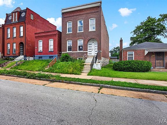 3rd image of 3112 Wyoming St