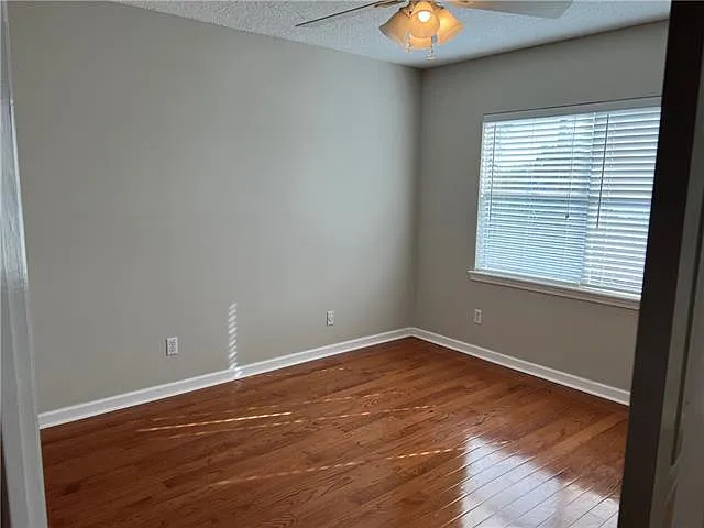 230 Cross Gates Blvd — Photo 17