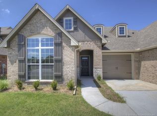 9249 E 132nd St S, Bixby, OK 74008