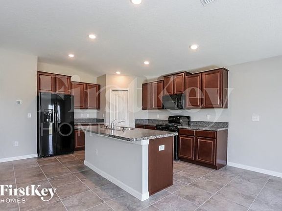 4th image of 5050 White Chicory Dr