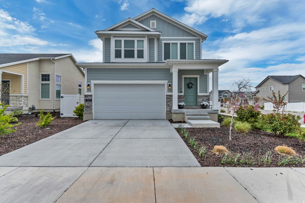 5673 N Sagewood Dr, Stansbury Park, UT