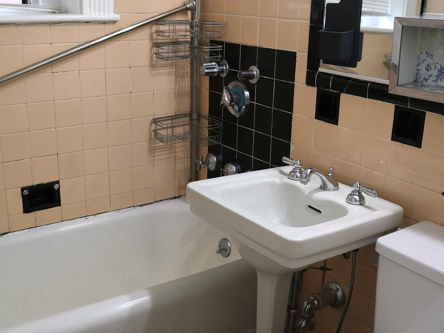 1 bed, 540 sqft, $2,900 — Photo 4