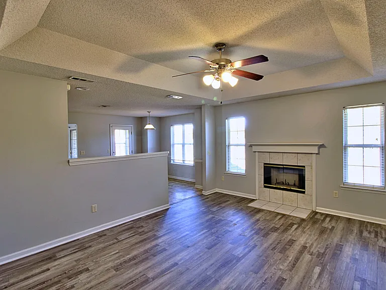 213 Bridgemont Way — Photo 11