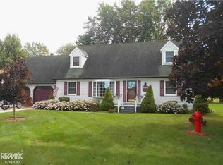 9389 Short Cut Rd, Ira, MI 48023