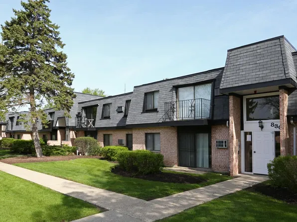 Villas by the Lake, 300 W Lakeside Dr #15, Vernon Hills, IL 60061