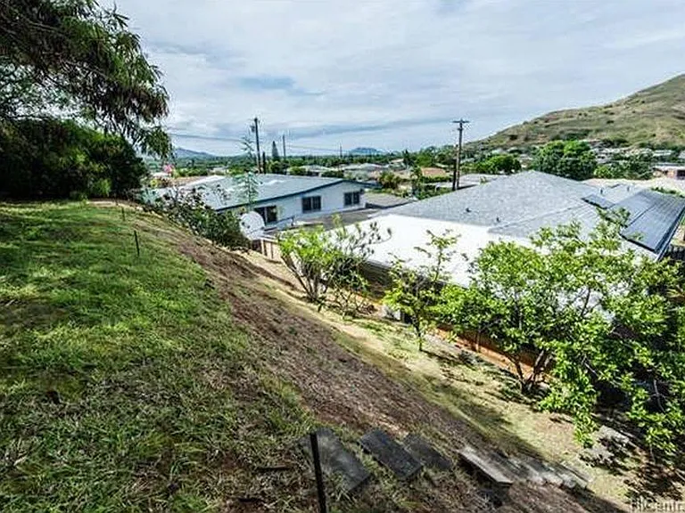 1225 Nanialii St — Photo 24