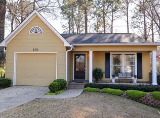 129 Woodcreek Dr, Dothan, AL 36301