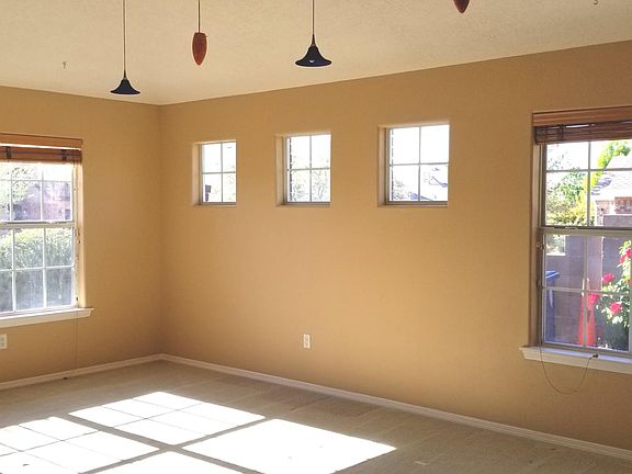 3rd image of 10223 Wickenburg St NW