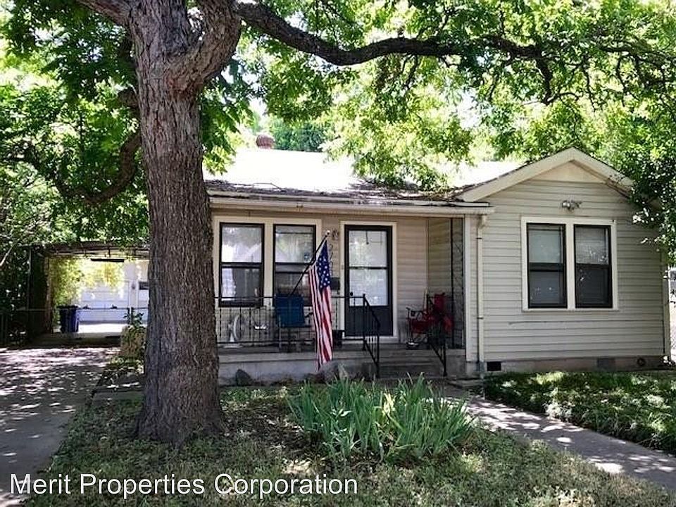 2nd image of 2703 Stacy Ln