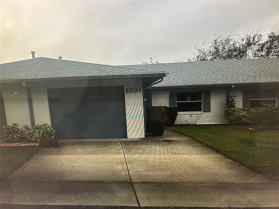 1st image of 1591 OAKVIEW CIRCLE SE